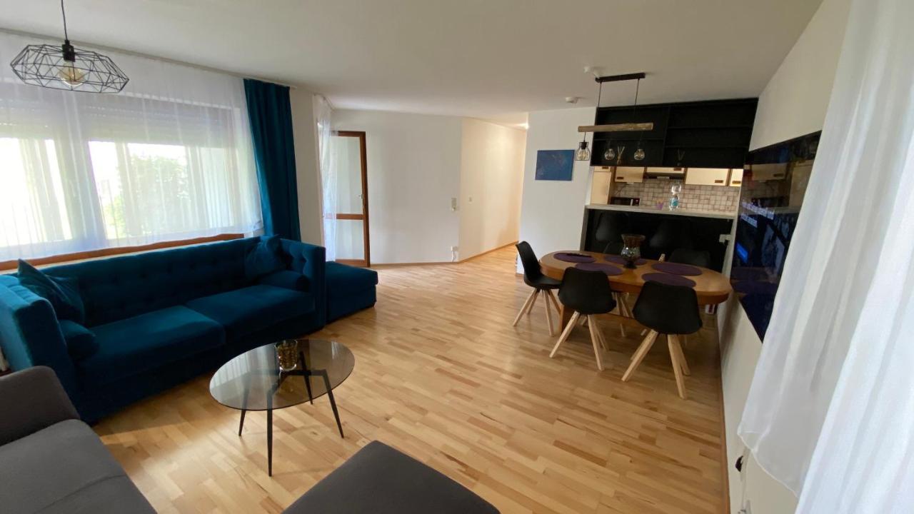 Outlet Holiday Home Metzingen (Tubingen) Exterior foto
